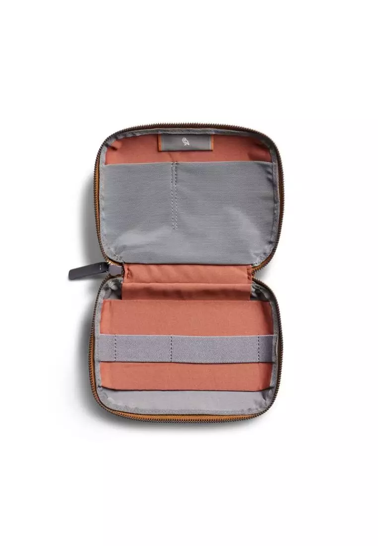 Bellroy Tech Kit Compact - Bronze