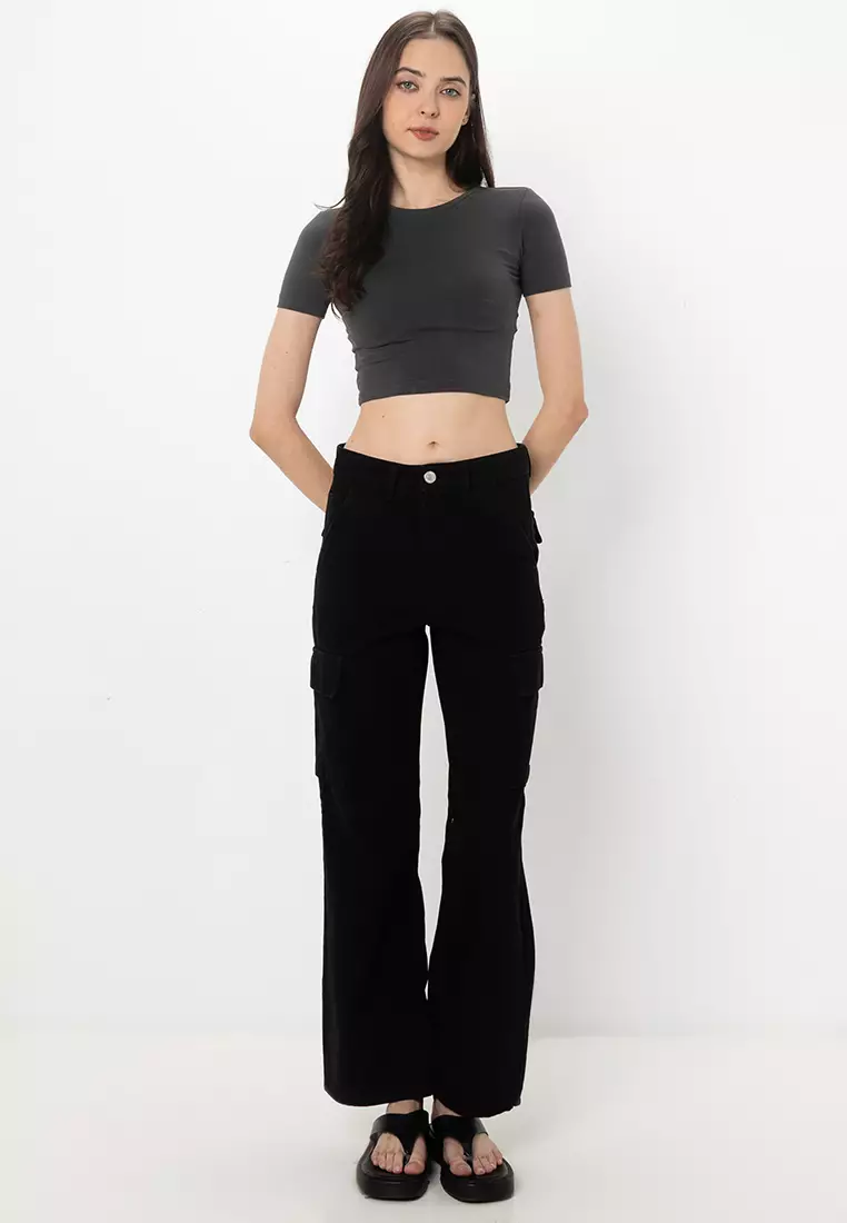 Wide Leg Cargo Jeans