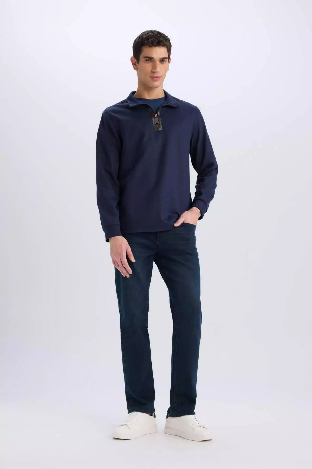 Inverted Stand Collar Half Zip Basic Sweatshirt D7226Ax25Sp