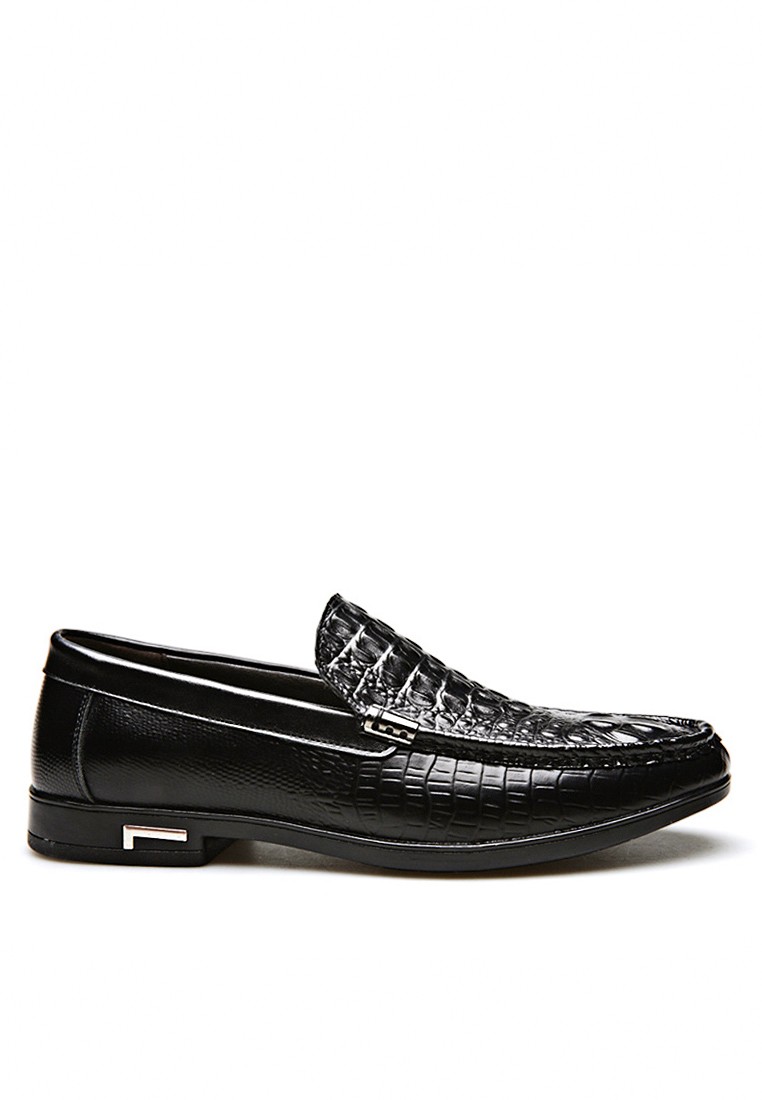 Crocodile Pattern Embossed Lather Loafer VMC26198