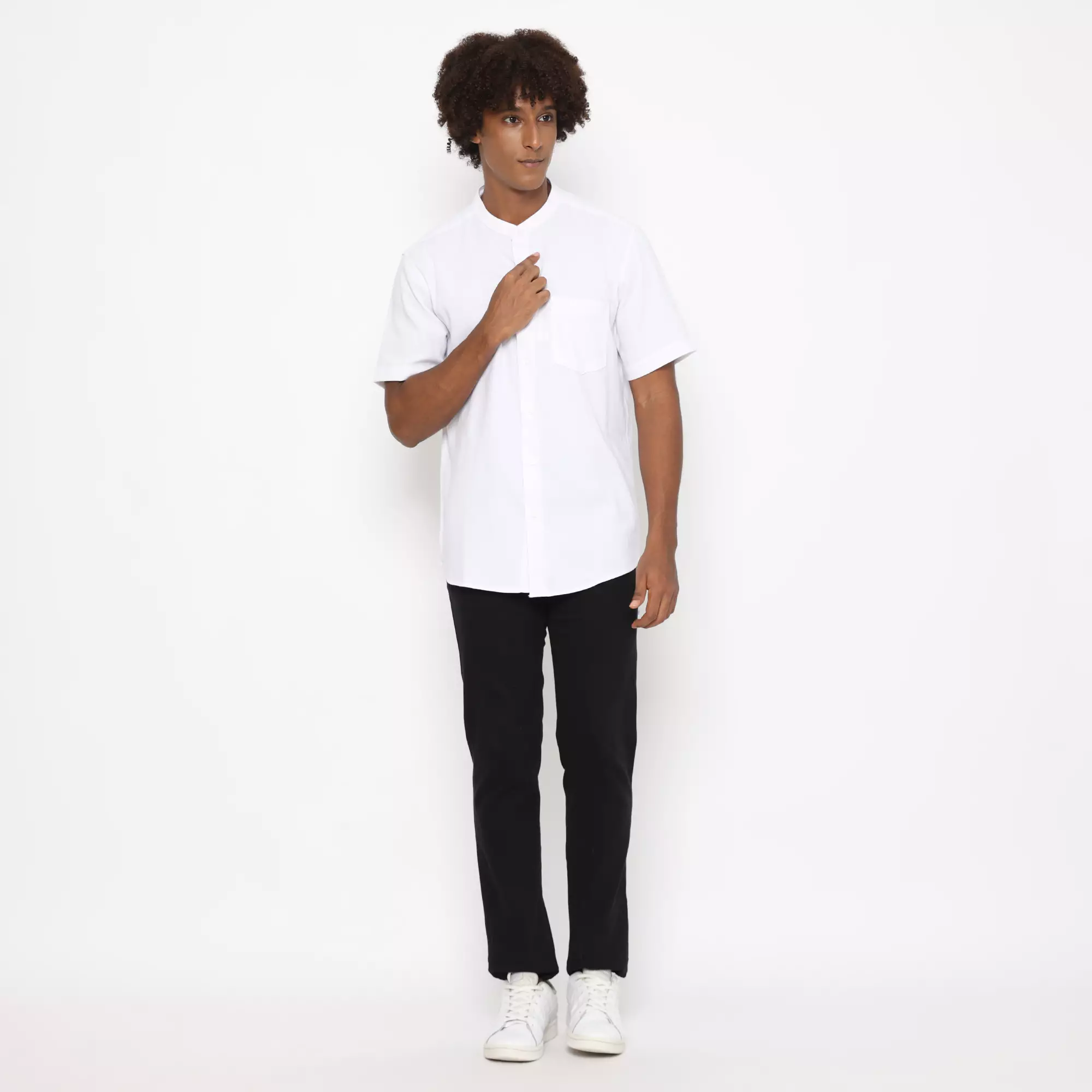 Platini Kemeja Pria Koko Shanghai Lengan Pendek Katun Oxford Putih 21030