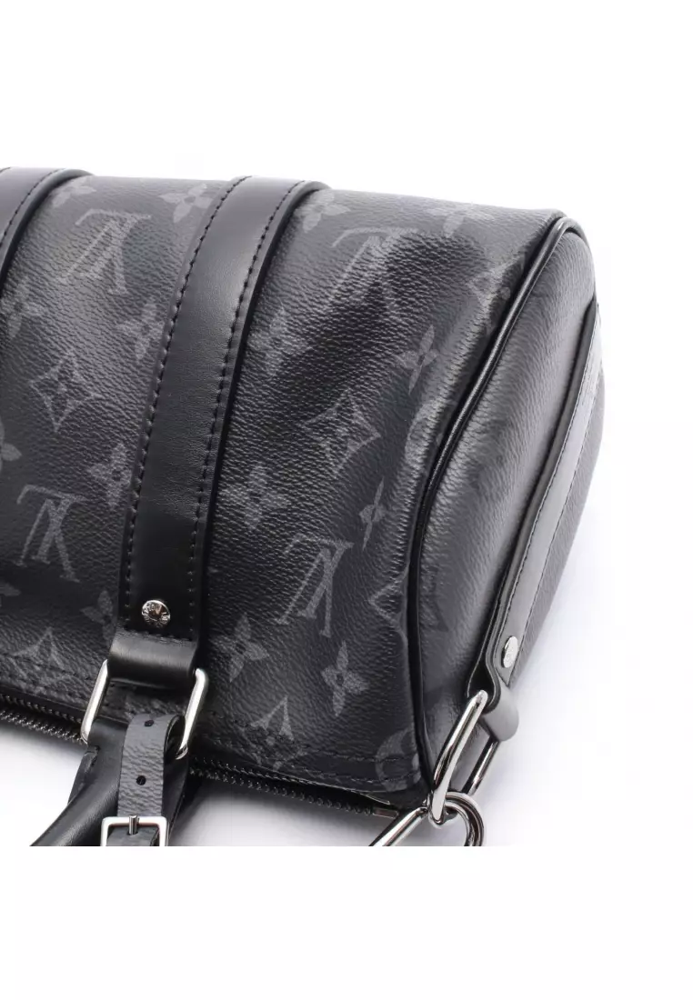 Pre-Loved Louis Vuitton Keepall Bandouliere 25 Monogram Eclipse Handbag PVC leather black gray 2WAY