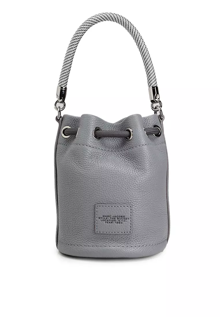 新品未使用MARC JACOBS グレー BUCKET BAG 新品未使用MARC JACOBS グレー BUCKET BAG