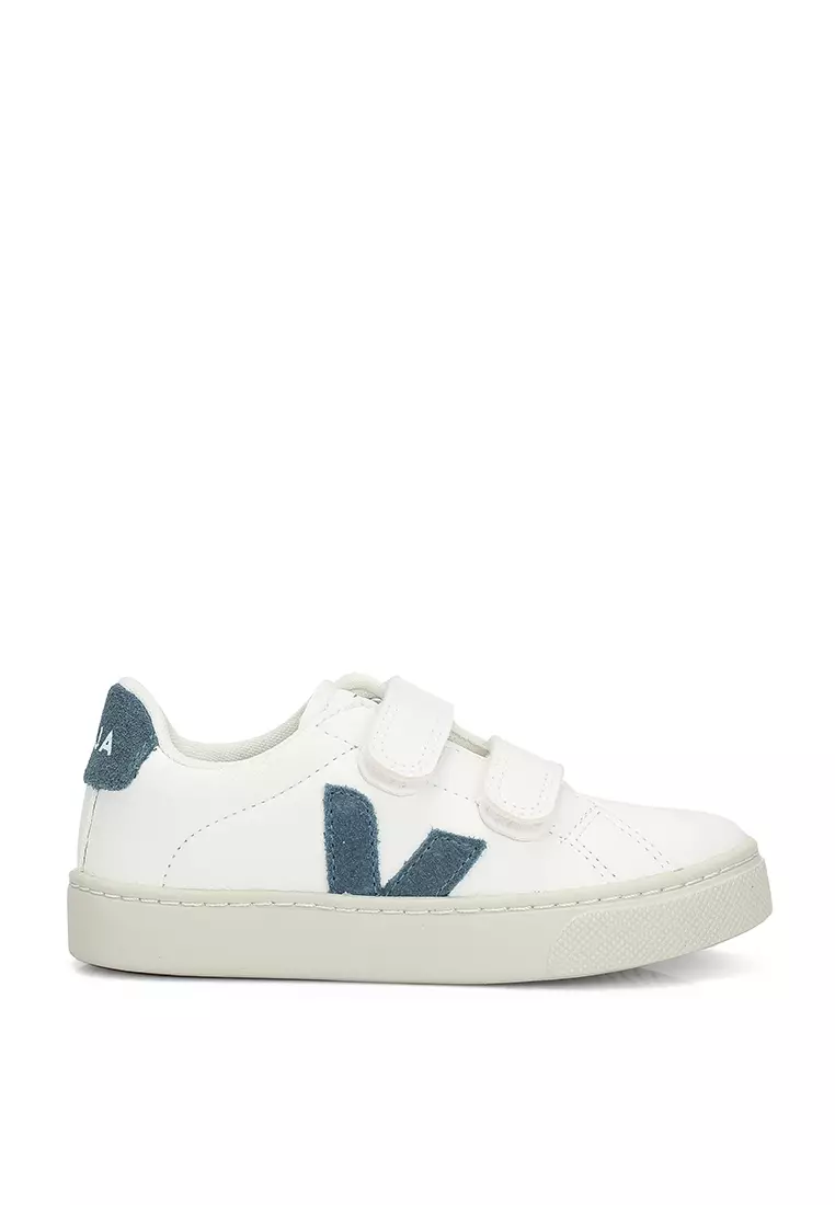 Buy Veja Small Esplar Chromefree Leather Sneakers 2024 Online | ZALORA ...