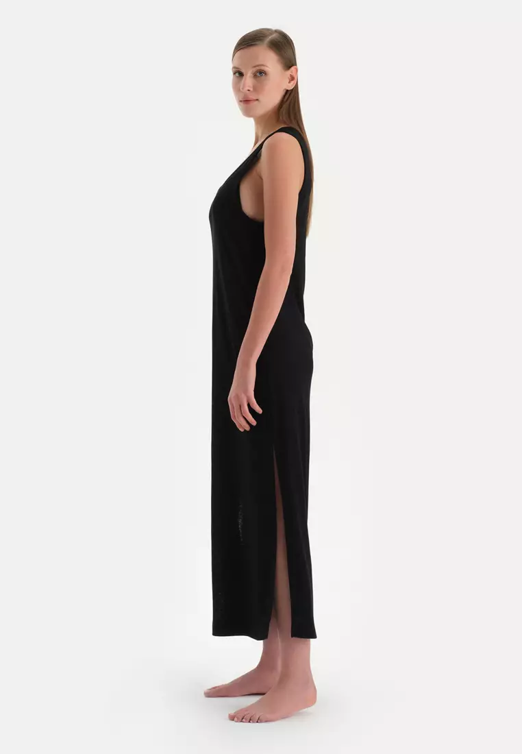 Black Dress, Crew Neck, Sleeveless Beachwear for Women