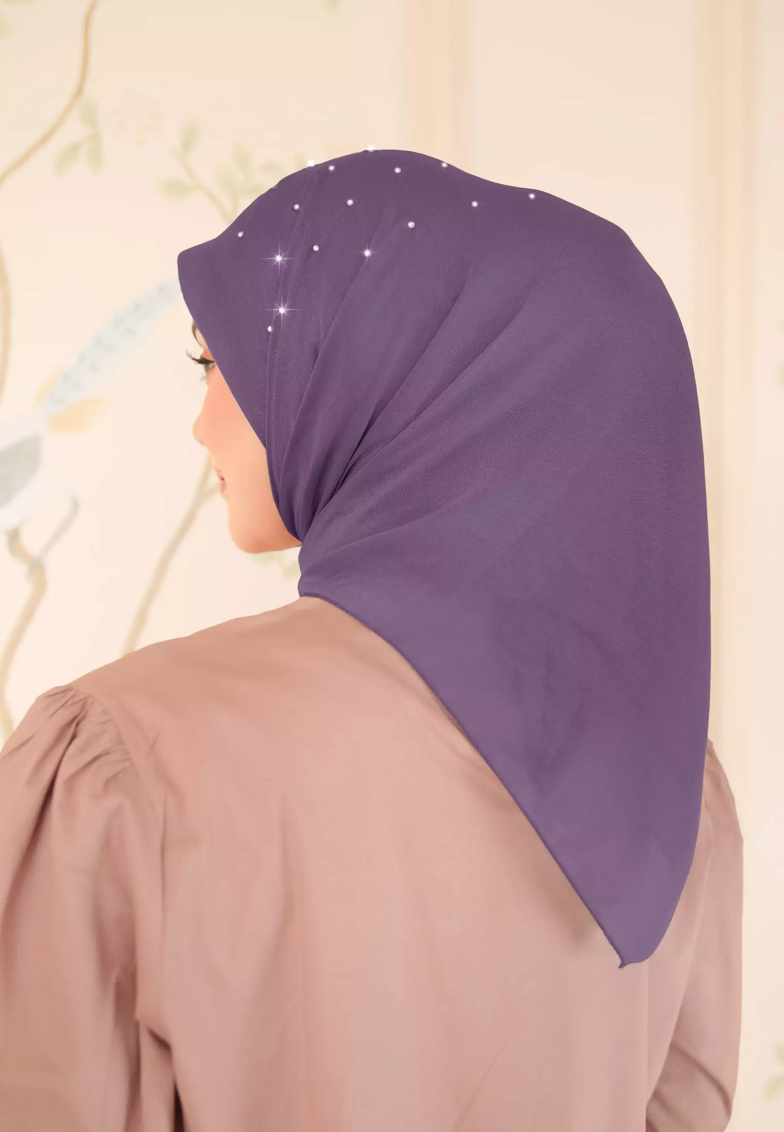 Noura Hijab Segiempat Payet Crystal | Kerudung Wanita Premium