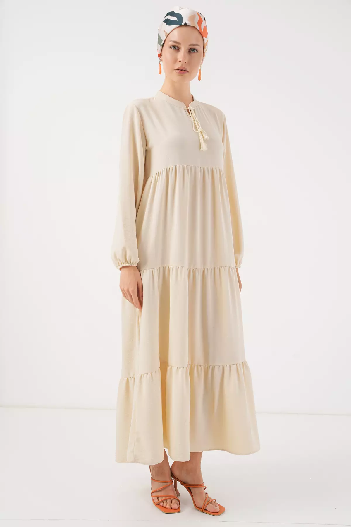 Modest Collar Lace-Up Dress