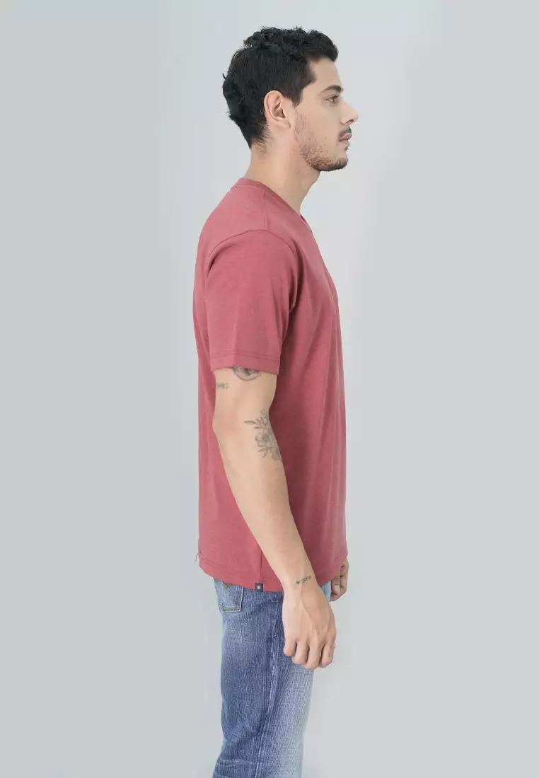 Johnwin - Kaos Essential Regular Fit Warna Merah FTS.622.S484.03.C-S/S