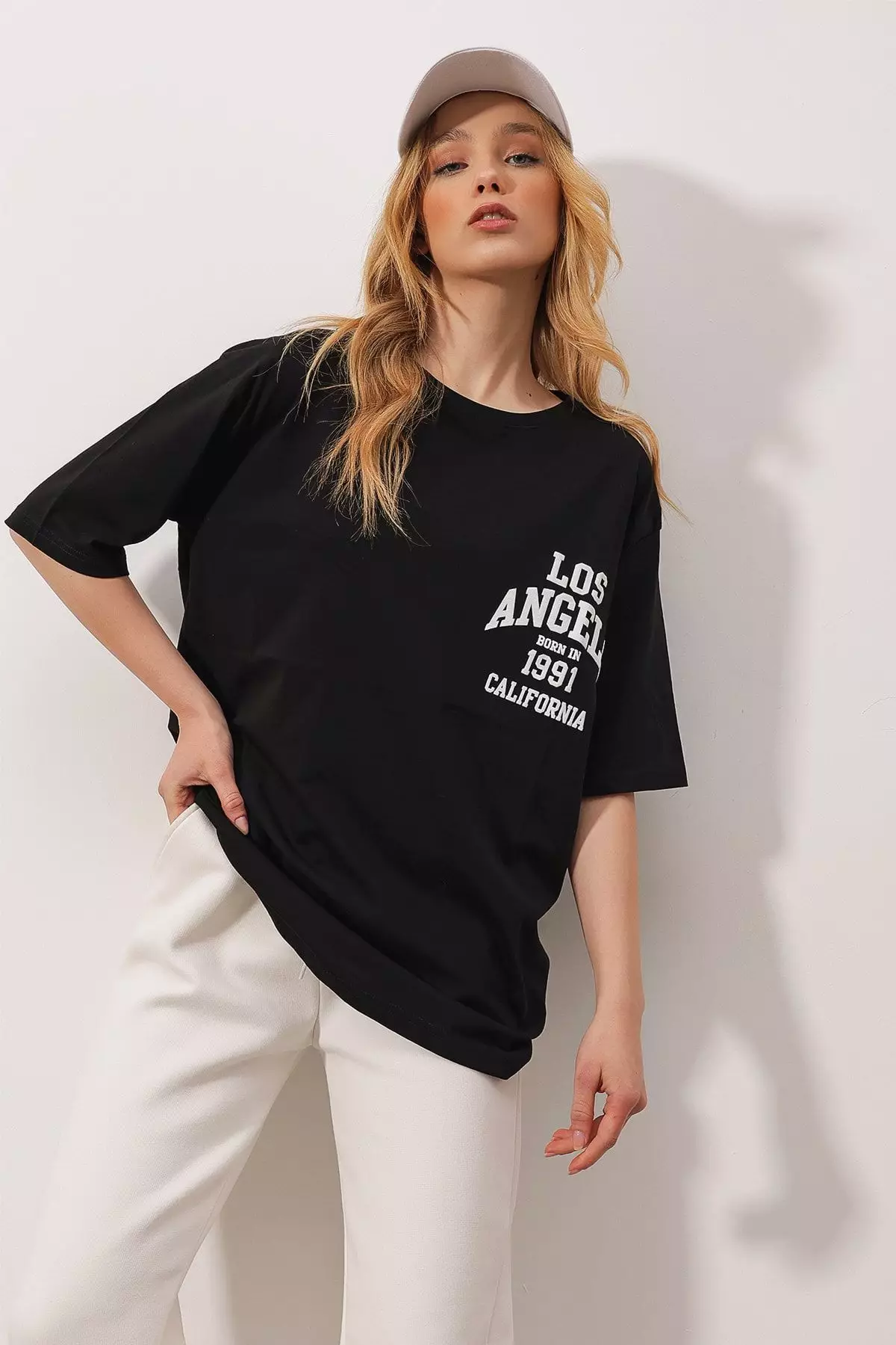 Relaxed Graphic T-Shirt