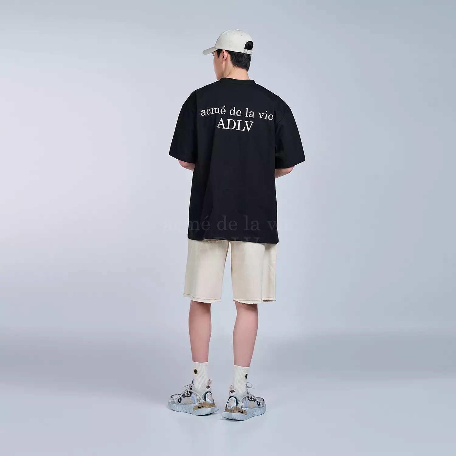 BABY FACE BEAR DOLL T-SHIRT BLACK