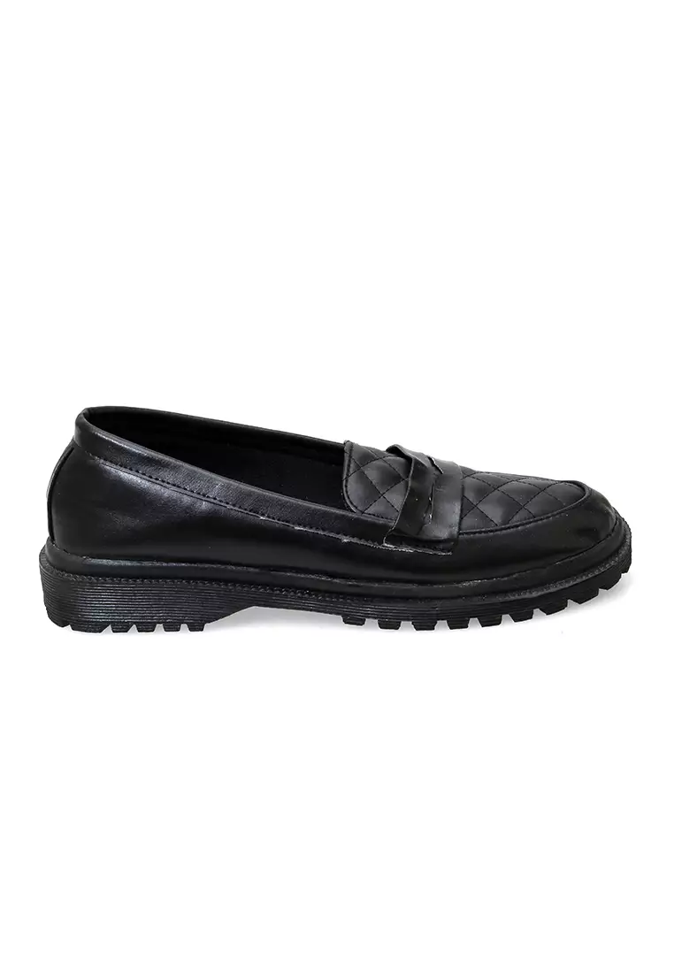 Sepatu Docmart Women Design Simple Elegant - Hitam