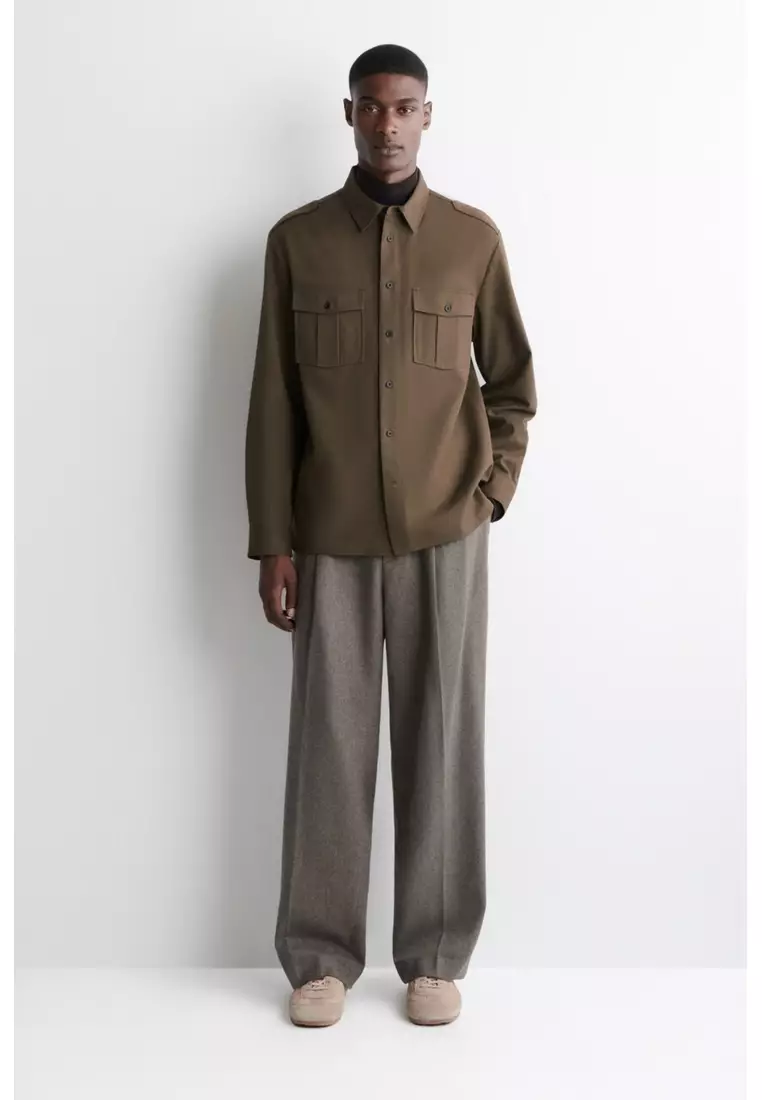 EPAULETTE-DETAIL COTTON SHIRT