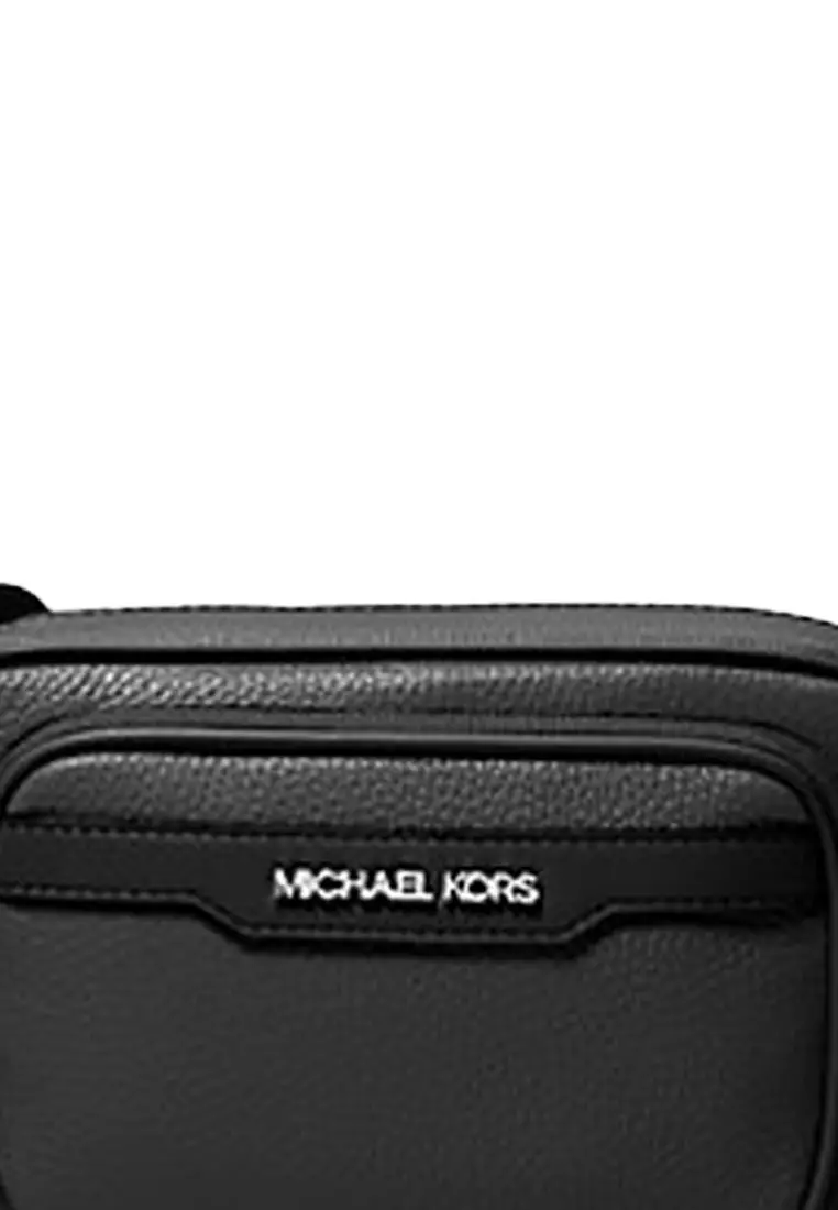 Cooper Pebbled男士斜挎包黑色37T4LCOM1L