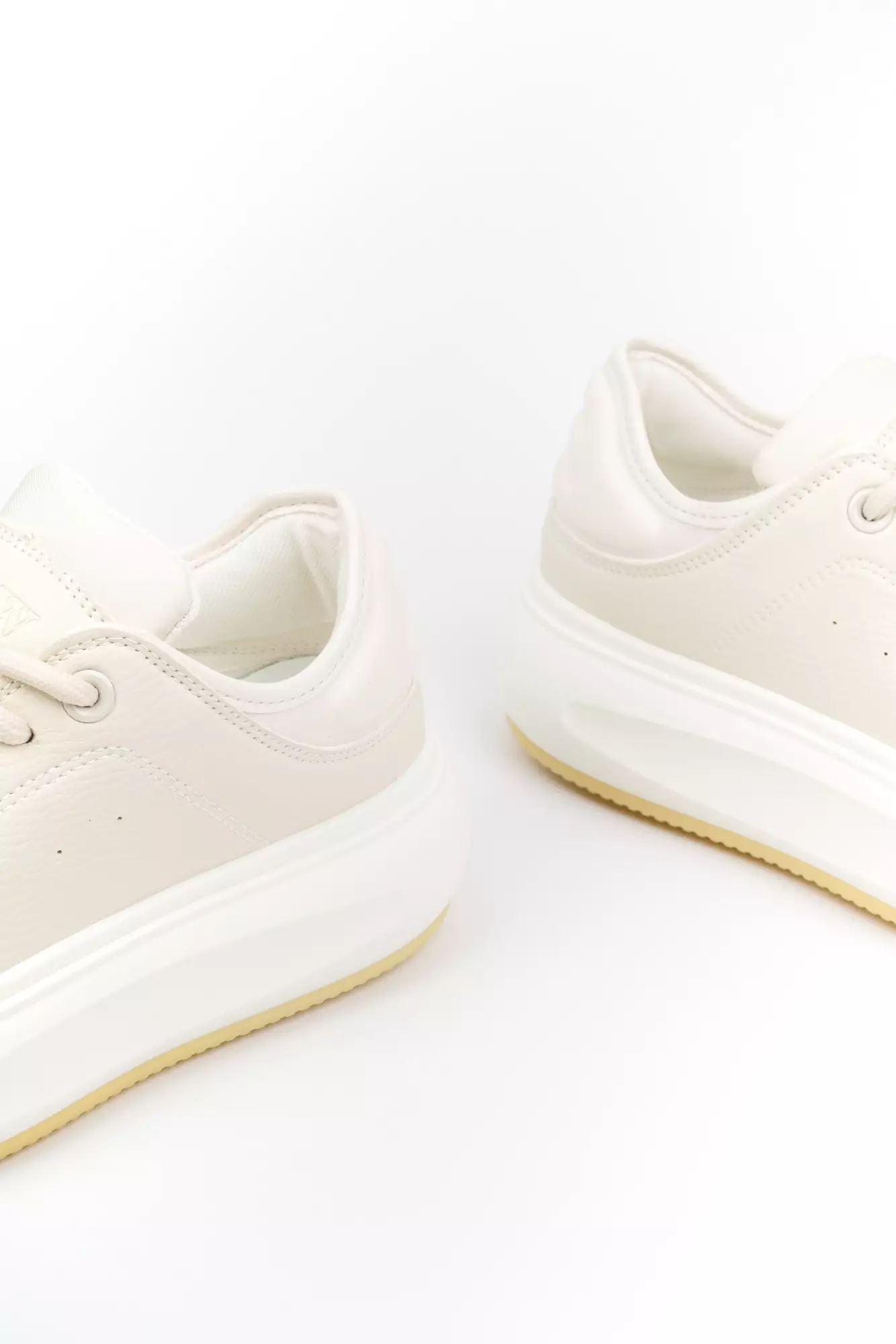 Blow YEKOW 0002 Fuji Sneakers Wanita Sport Shoes 5cm