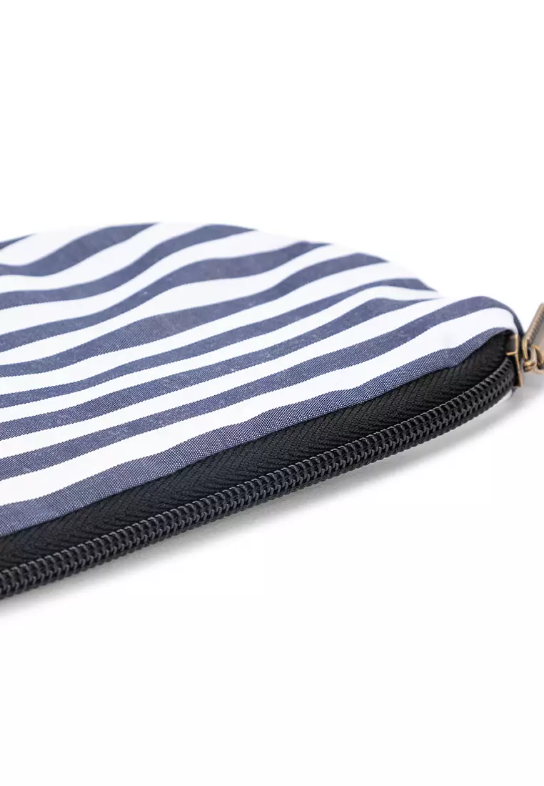 Pouch with Zipper