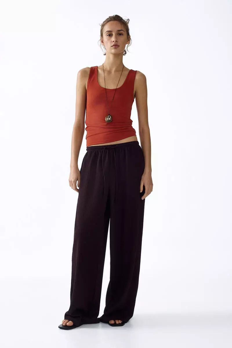 Wide pull-on trousers
