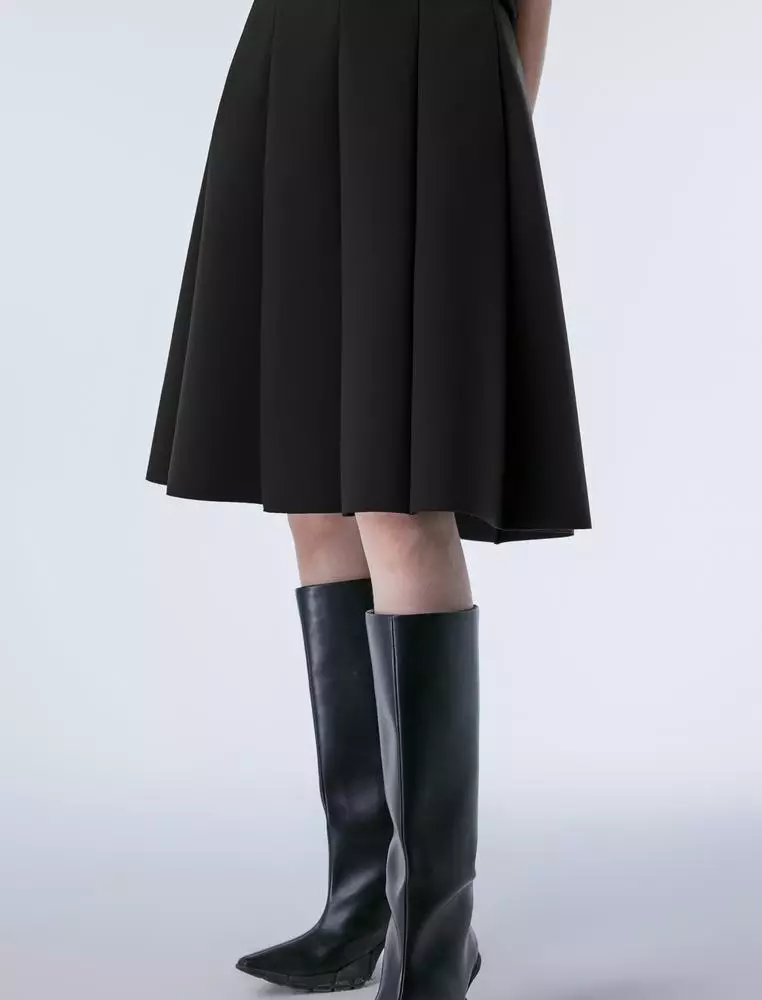 Short Waist Skirt