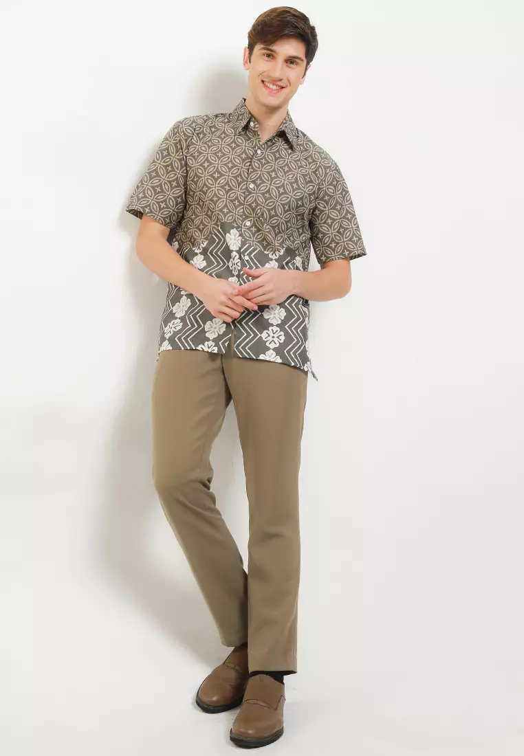 Belleza Kemeja Batik Premium Pria Casual Modern Lengan Pendek