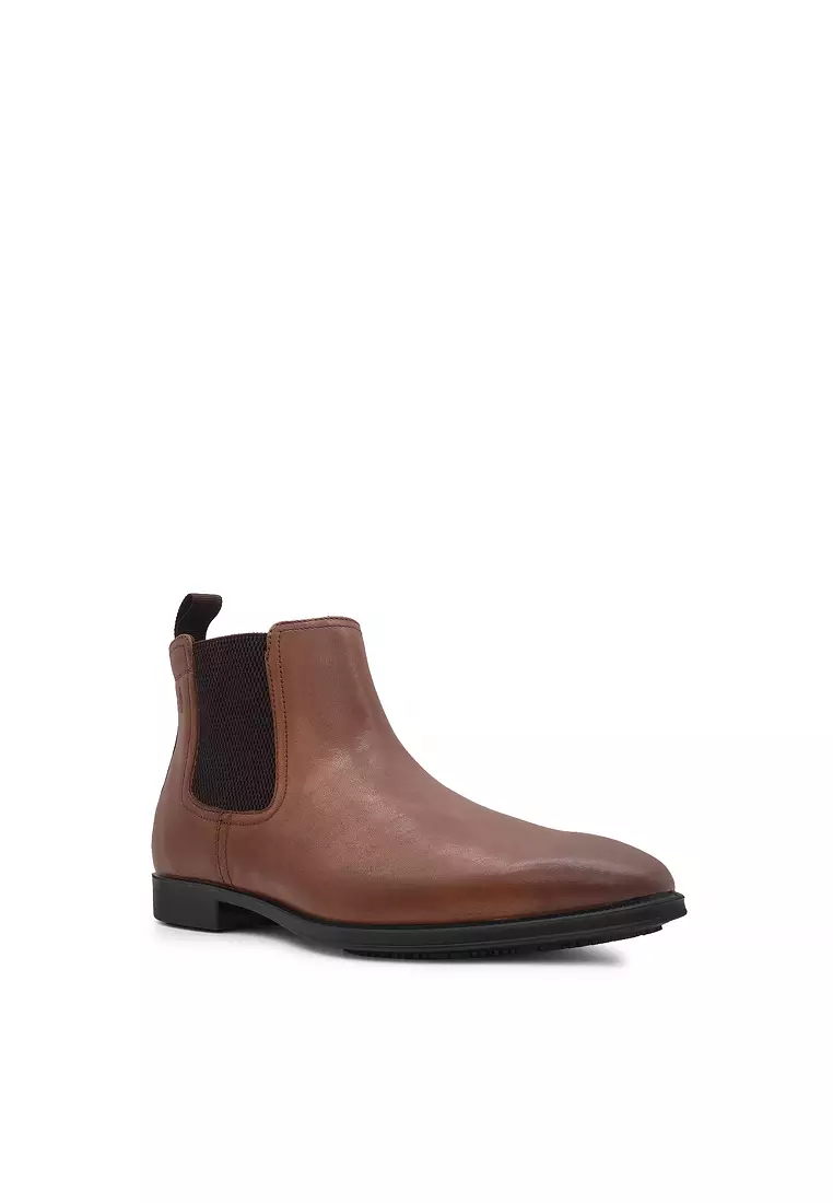 Discount on Hush Puppies  shoes - SKU: Otom Chelsea Men's Boots