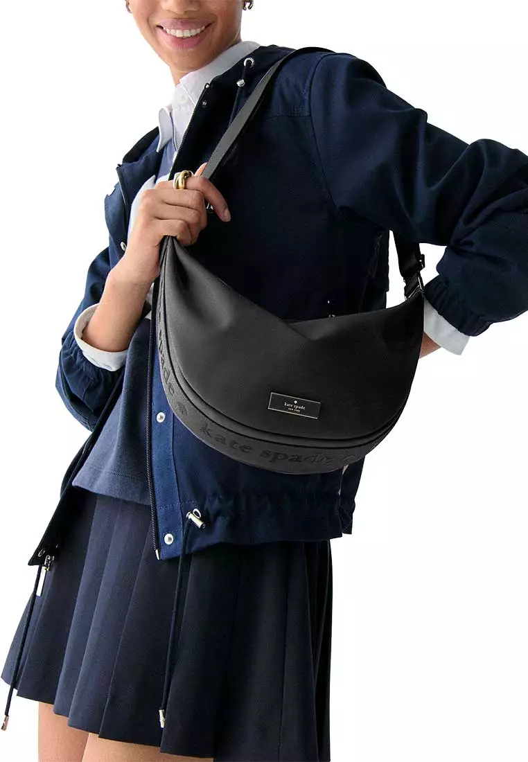 Carter Nylon Medium Sling Bag Black KL966