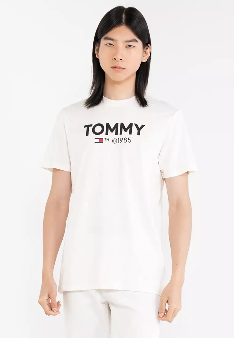 Buy Tommy Hilfiger Essential Tommy Tee - Tommy Jeans 2024 Online | ZALORA  Singapore