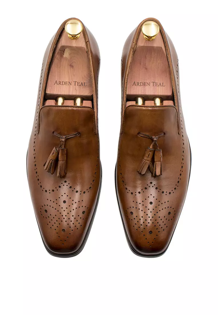 Pergamino Chestnut Tassel Loafer