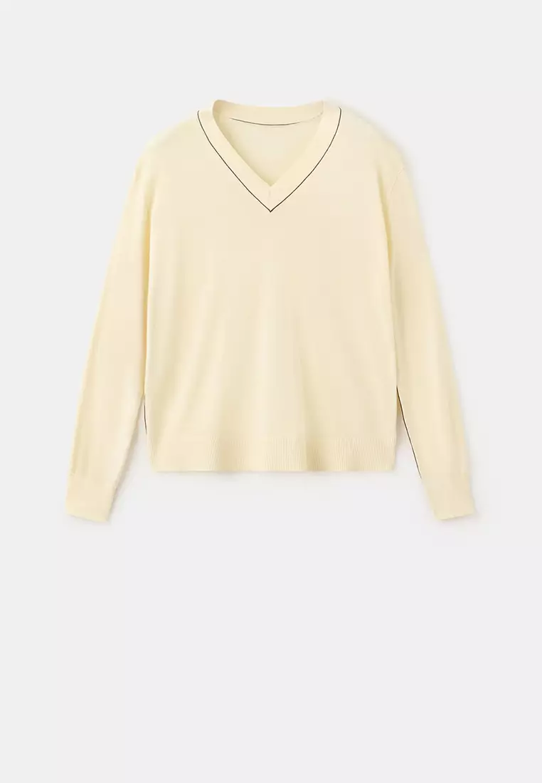 V-Neck with Contrasting Trim Sweater