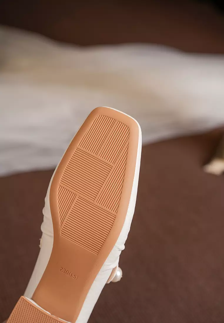 3CM Pearl Strap Microfiber Leather Mary Jane Shoes BY3102-19