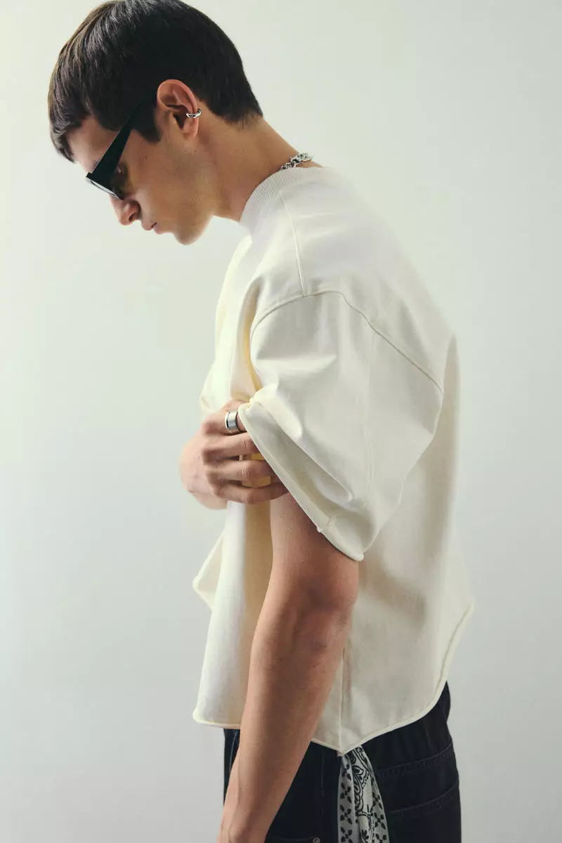 Oversized Fit T-shirt