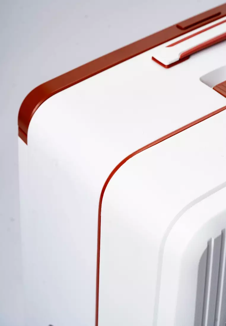 Gamma 24" Medium Hard Case Zipperless Luggage White