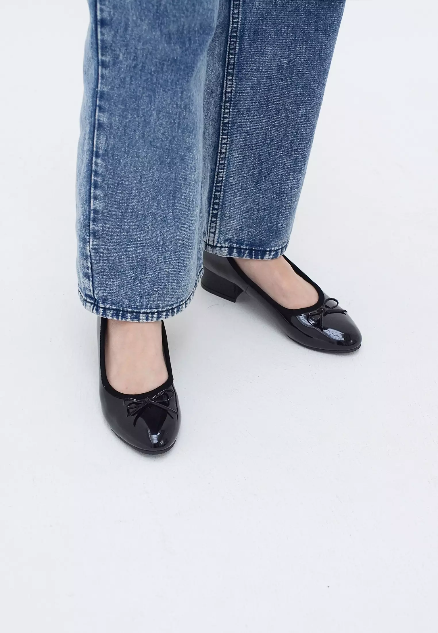 Luna Women Formal Pump Shoes Round Toe