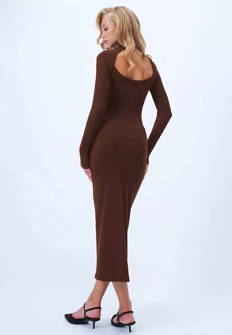 Stand Collar Backless Maxi Length Sandy Dress