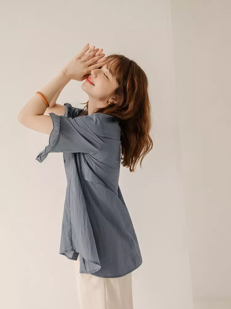 涼感．Air超輕量荷葉袖後背剪裁空氣衣《AB19470》