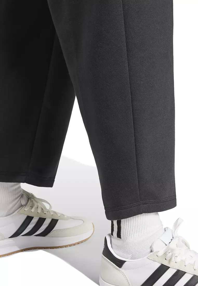 Essentials Contemporary Logo Fleece Barrel Pants