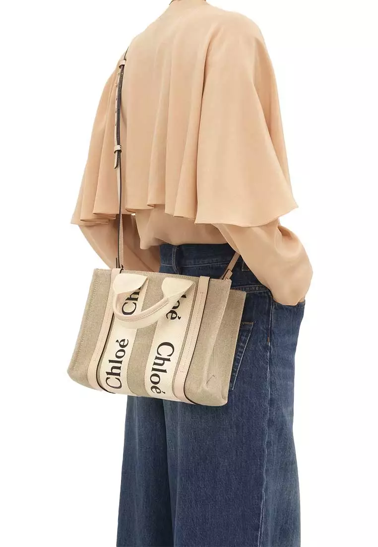 Small Woody Tote Bag Cement Pink CHC22AS397I266J5