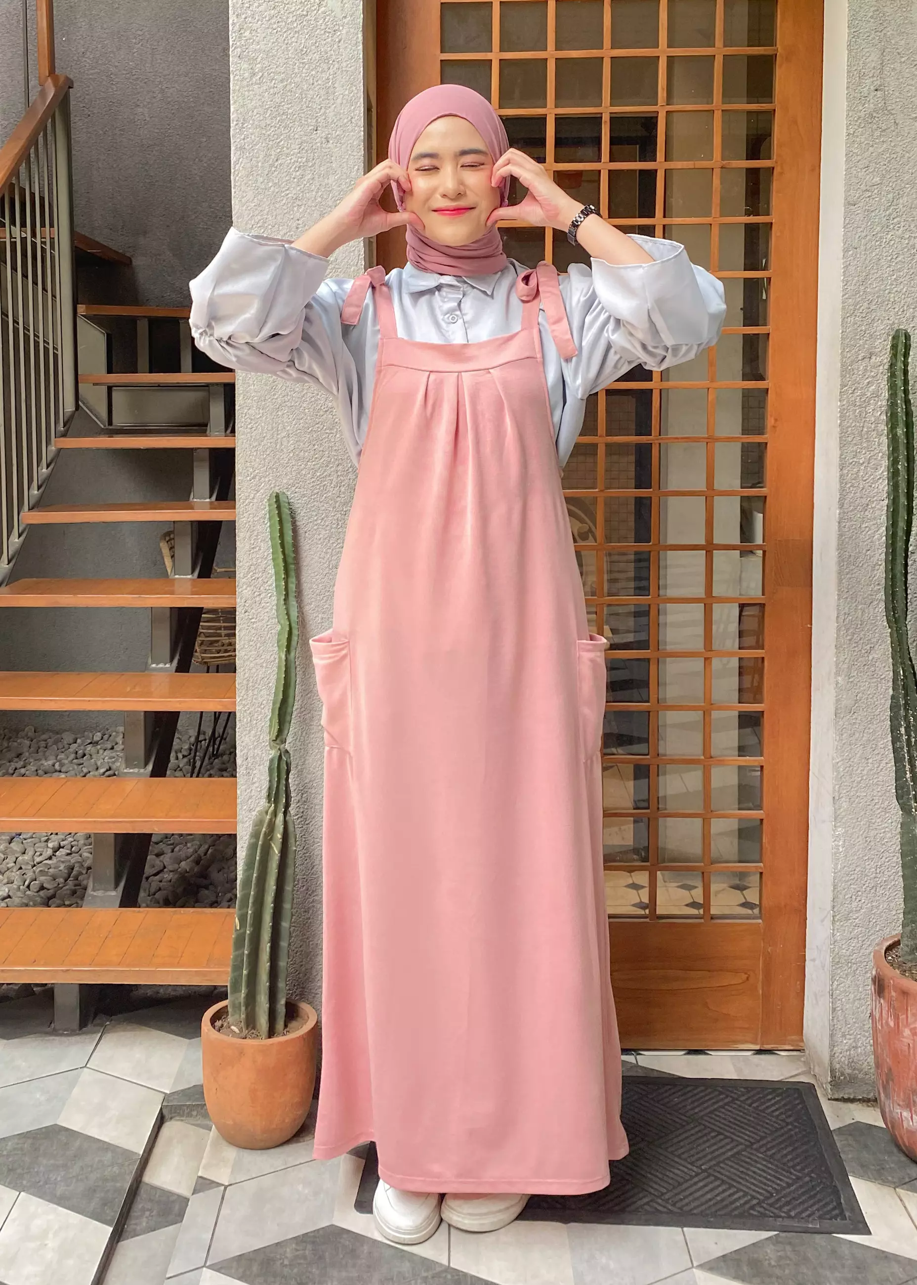 Overall shop pink dress