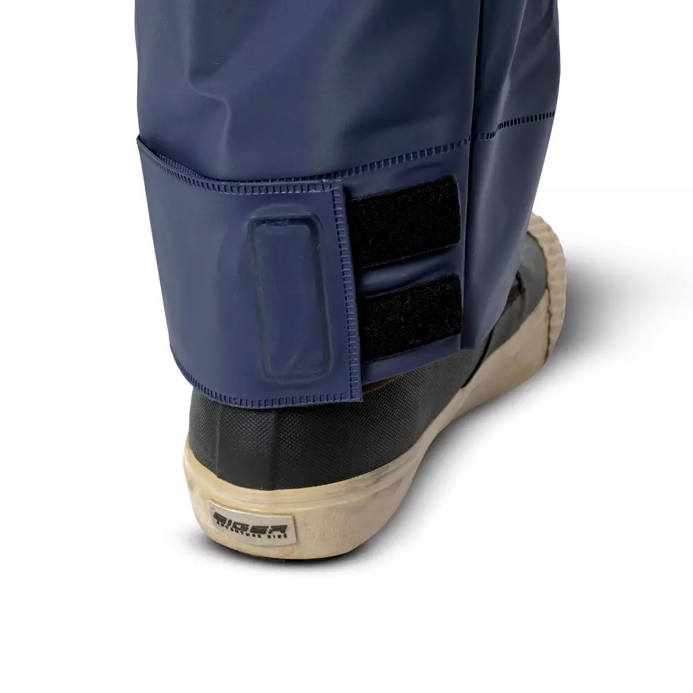 Eiger Downpour Raincoat