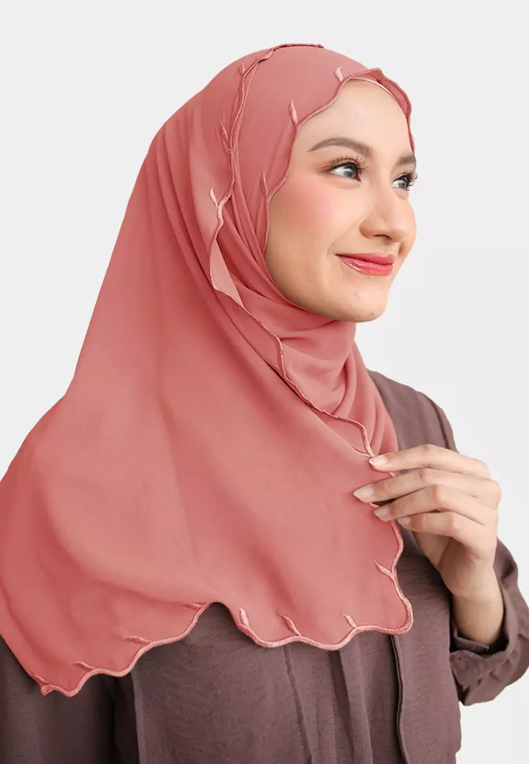Zelena - Clarisa Shawl Embroidery | Hijab Pashmina Bordir - Coral Almond