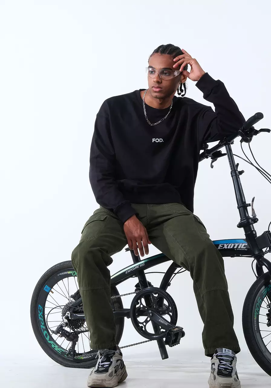 Sweater Hoodie Pria Crewneck Irving Black