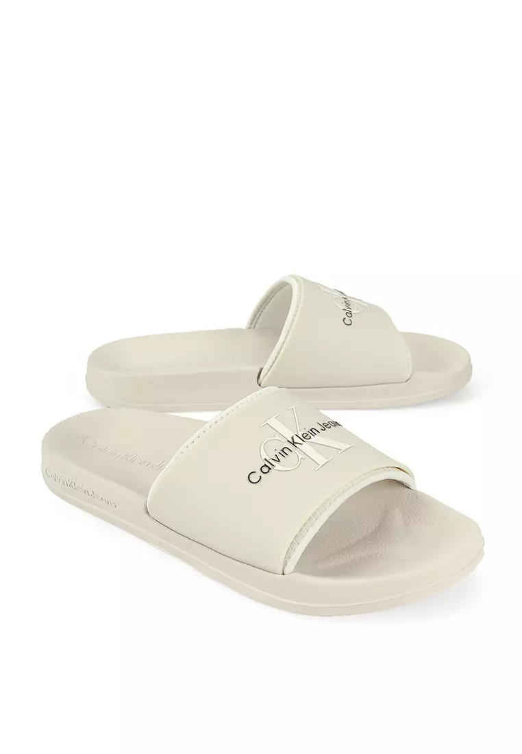 mens closed toe sandals canada