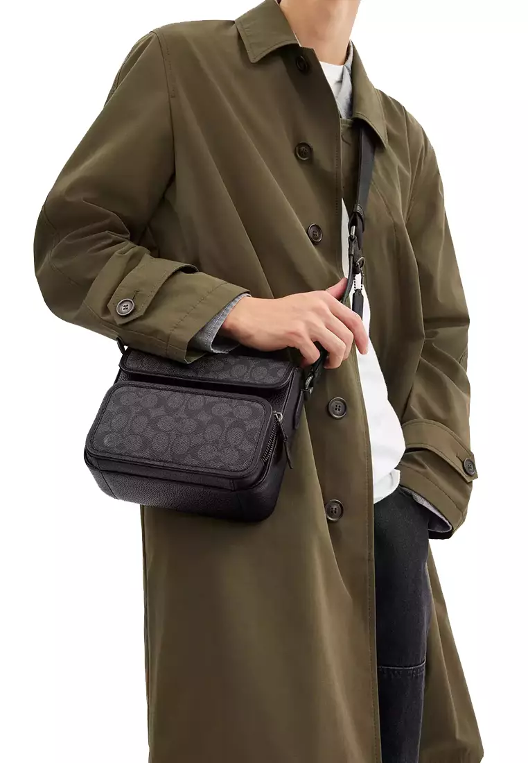 Sullivan Flap Crossbody Bag In Signature Canvas in Charcoal/ Black CZ396