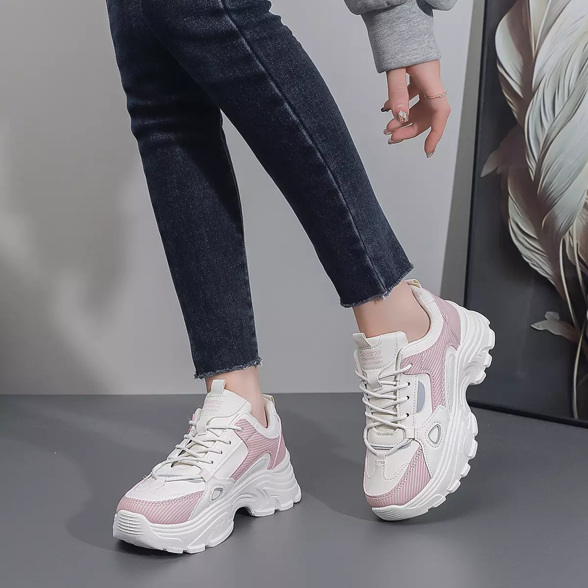 LURAD Sneakers Wanita Modis Fashion Kampus Trendy Sepatu Cewek SM23