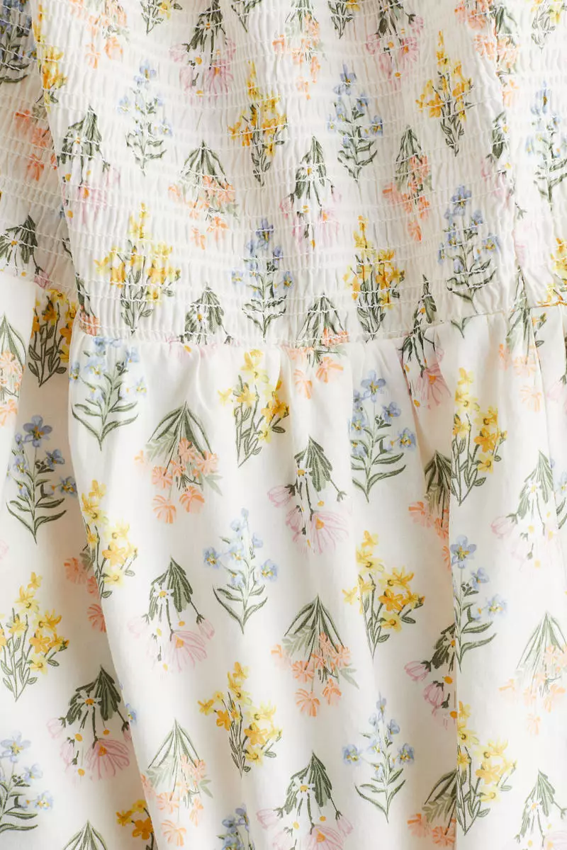 Puff-sleeved cotton dress