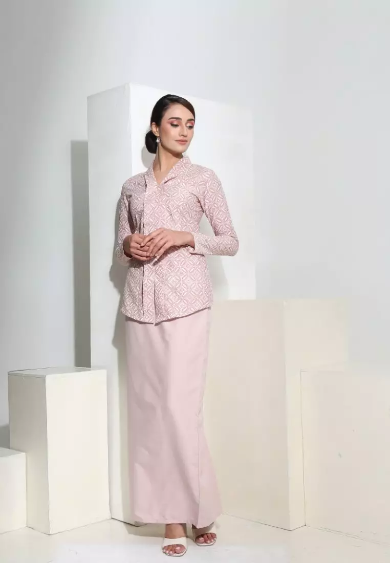 Kebaya Midi Batik Moden