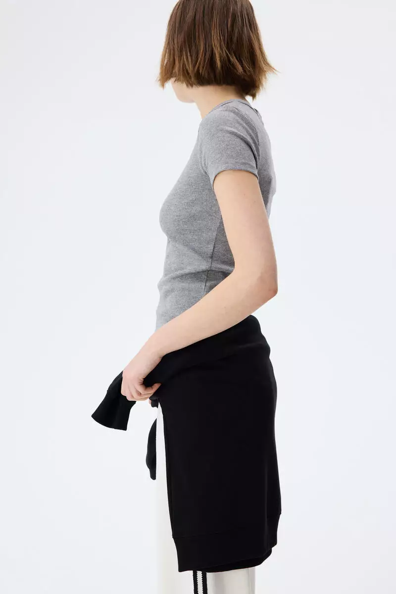 Ribbed T-shirt