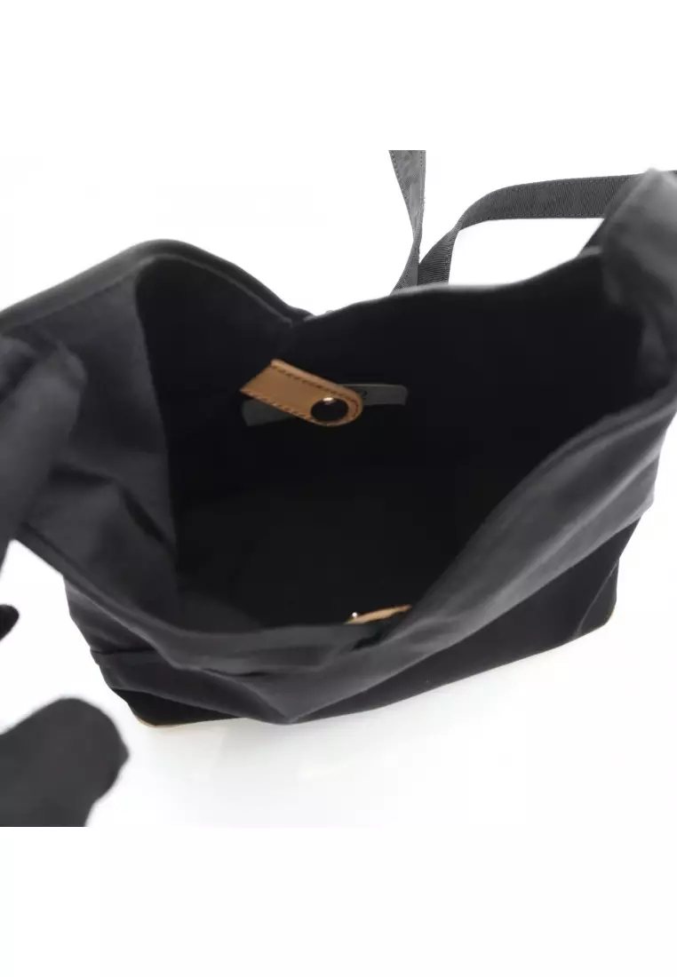 Pre-Loved MM6 MAISON MARGIELA Japanese Shoulder bag Nylon black