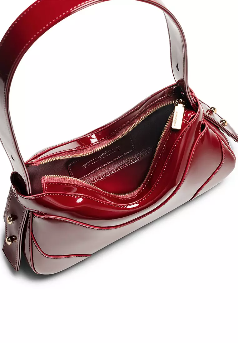 Tanga Bag Patent - Cherry Red