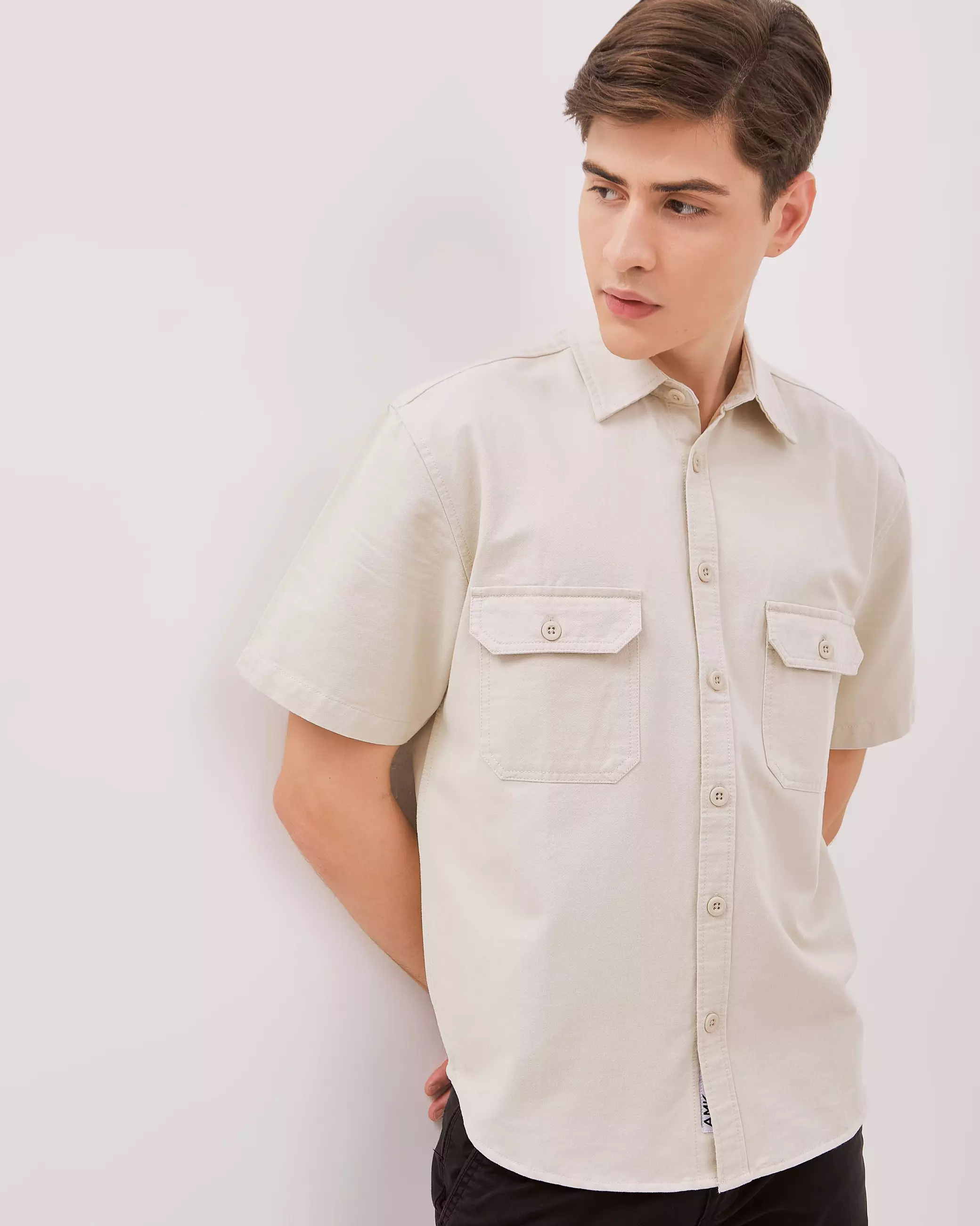 AMK Kemeja Pria Lengan Pendek SHS Jiya Ss Cream