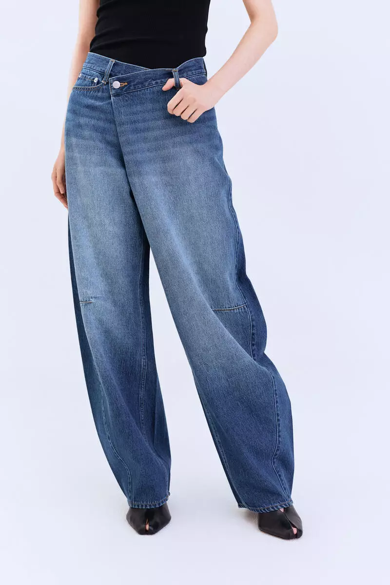 Barrel Jeans