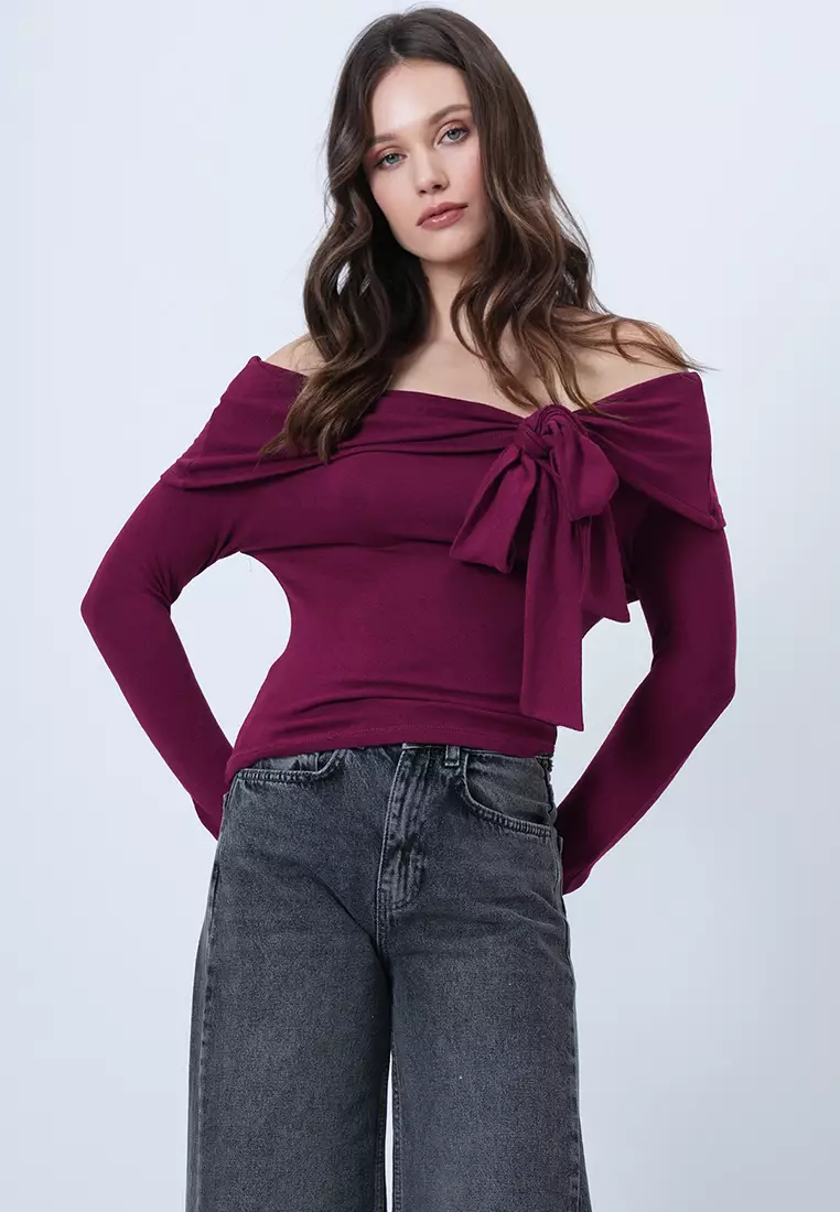 Bow-Tie Knitted Blouse